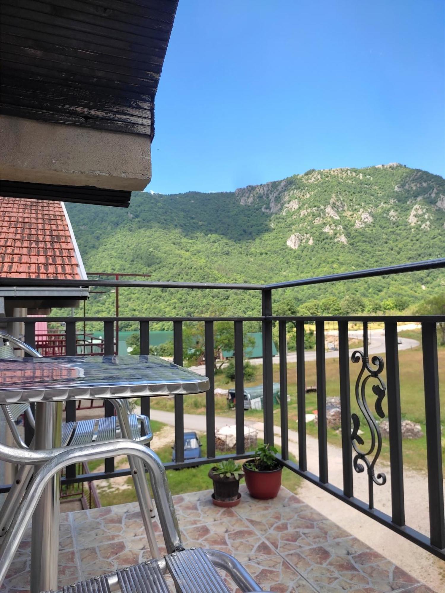 Apartment La Casa Plužine Kültér fotó